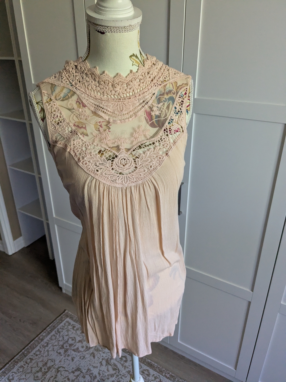 Japna Soft Pale Pink Lace-Trim Tank